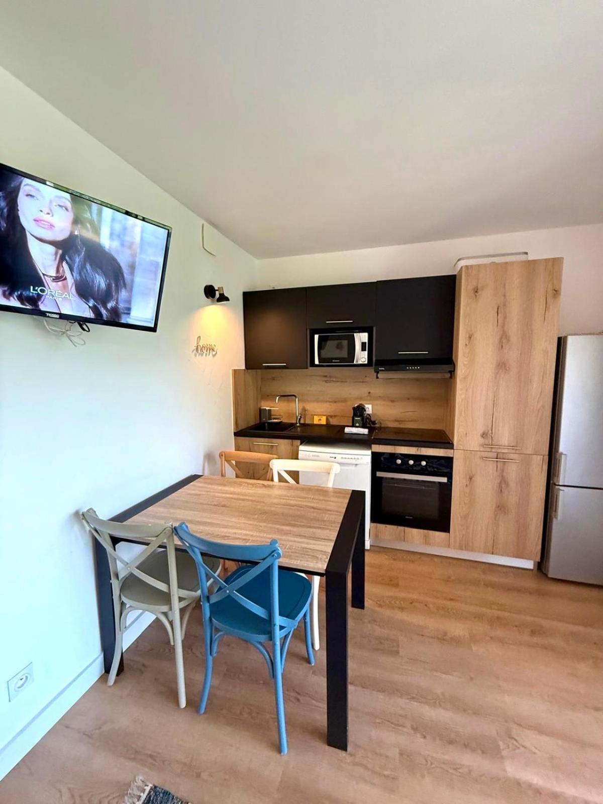 Cala Rossa By Sarai, Apt T2 4 Personnes, Dans Residence Hoteliere Avec Piscine 里奇 外观 照片